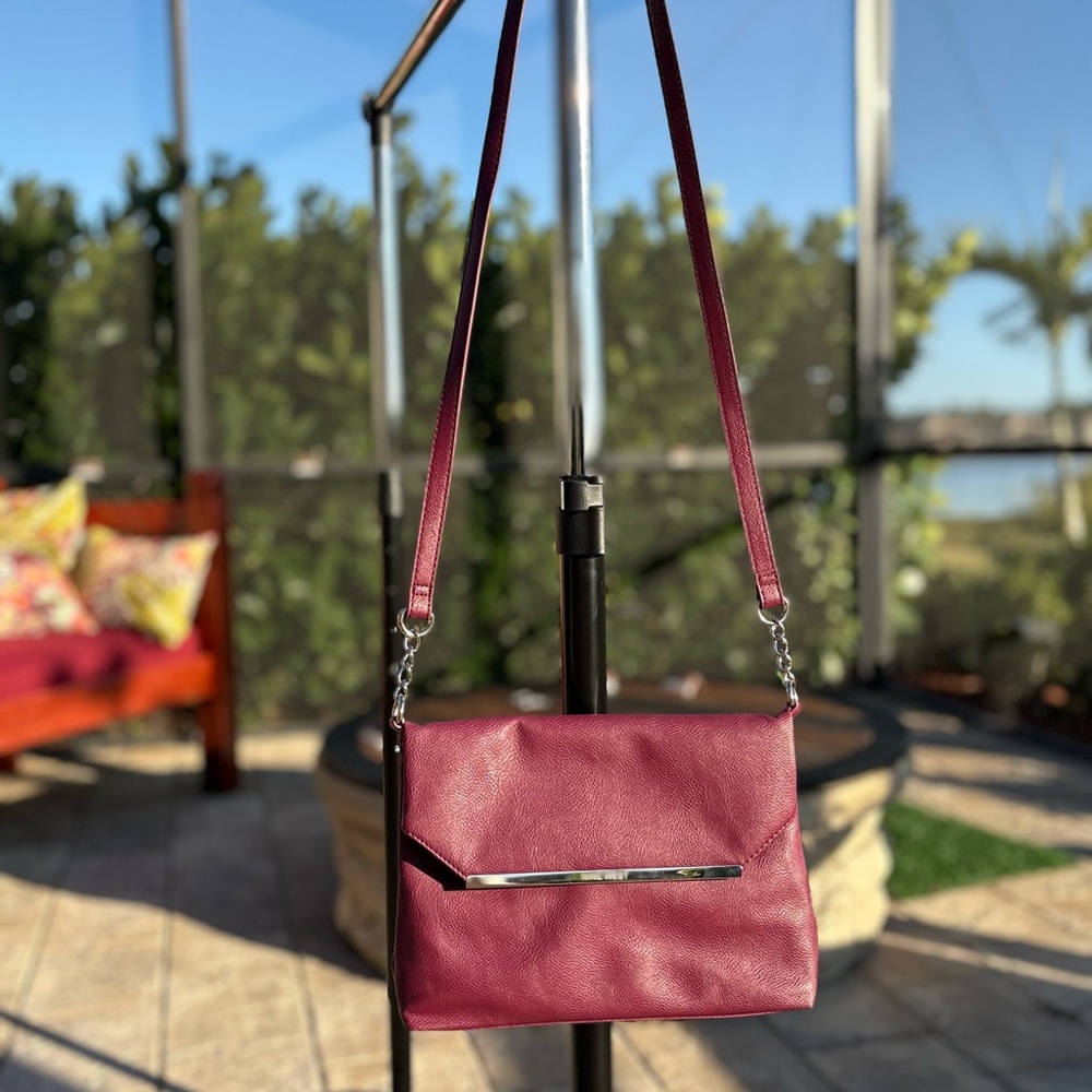 Nine West Crossbody / Clutch Bag | Burgundy | Good Condition | Link Chain - Picture 14 of 15